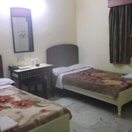 Hotel Mahamaya Bodh Gaja Zewnętrze zdjęcie